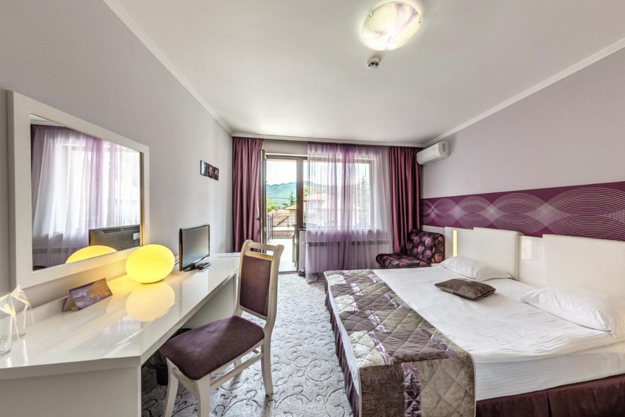 Enira Spa Hotel Velingrad Esterno foto